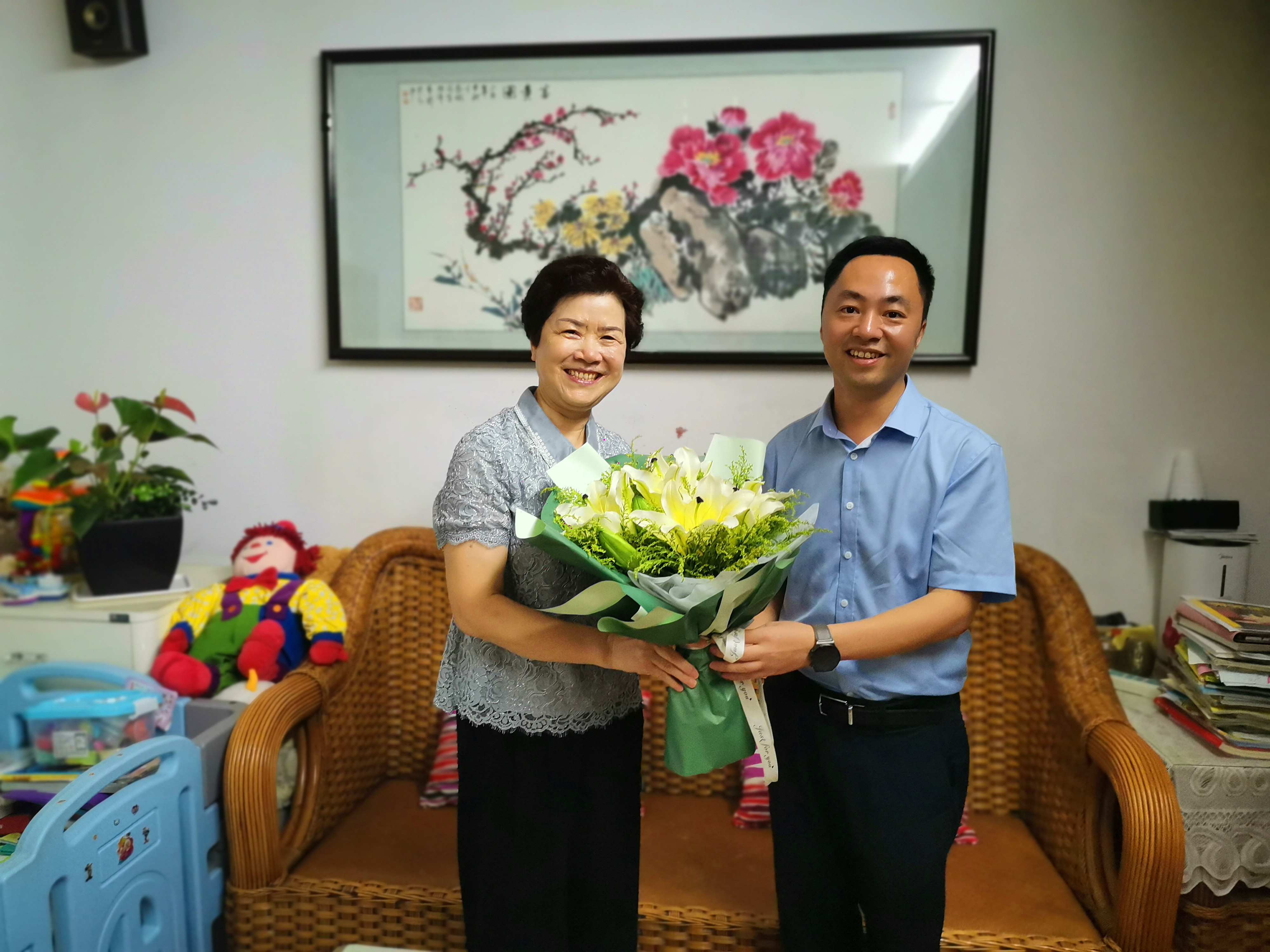 【党史学习教育】鲁良走访慰问老党员代表