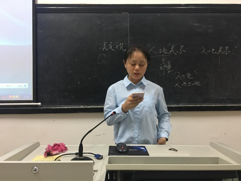 团支部代表发言