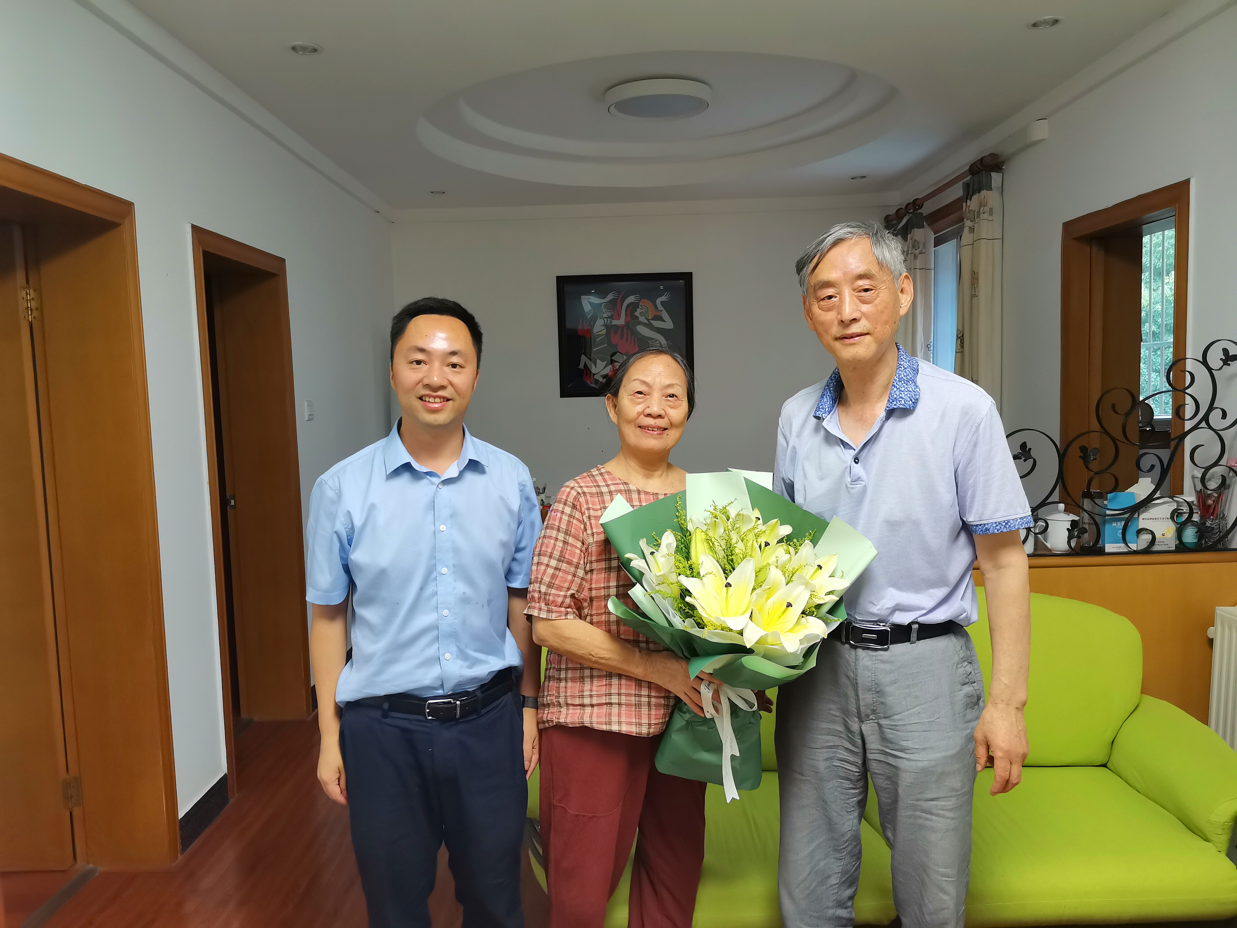 【党史学习教育】鲁良走访慰问老党员代表